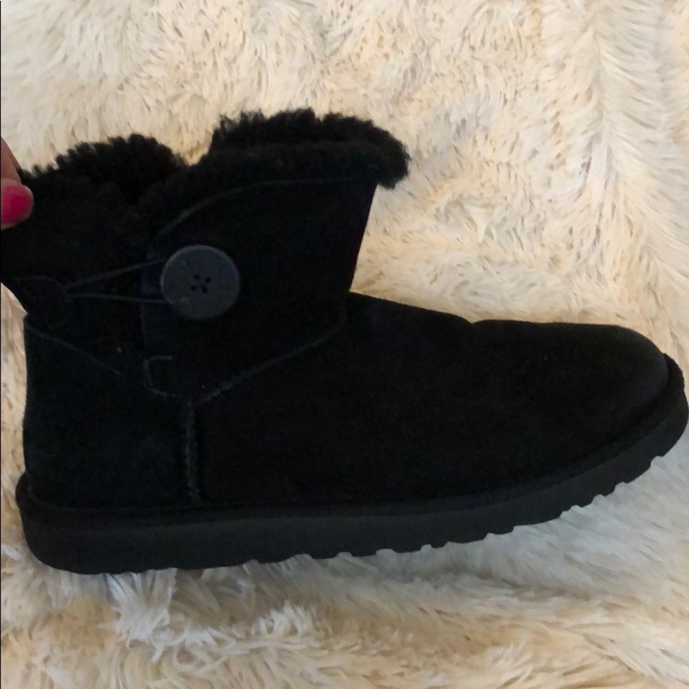 UGG boots hardly worn